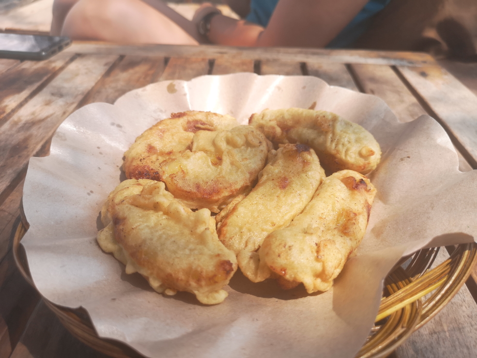 Notre dessert favori en Indonésie: Pisang Goreng ou Beignets de banane